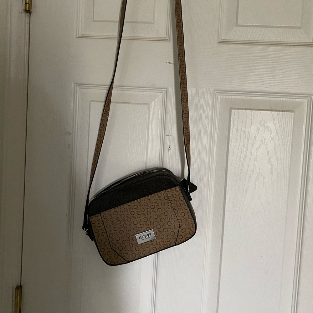 Guess cross body bag